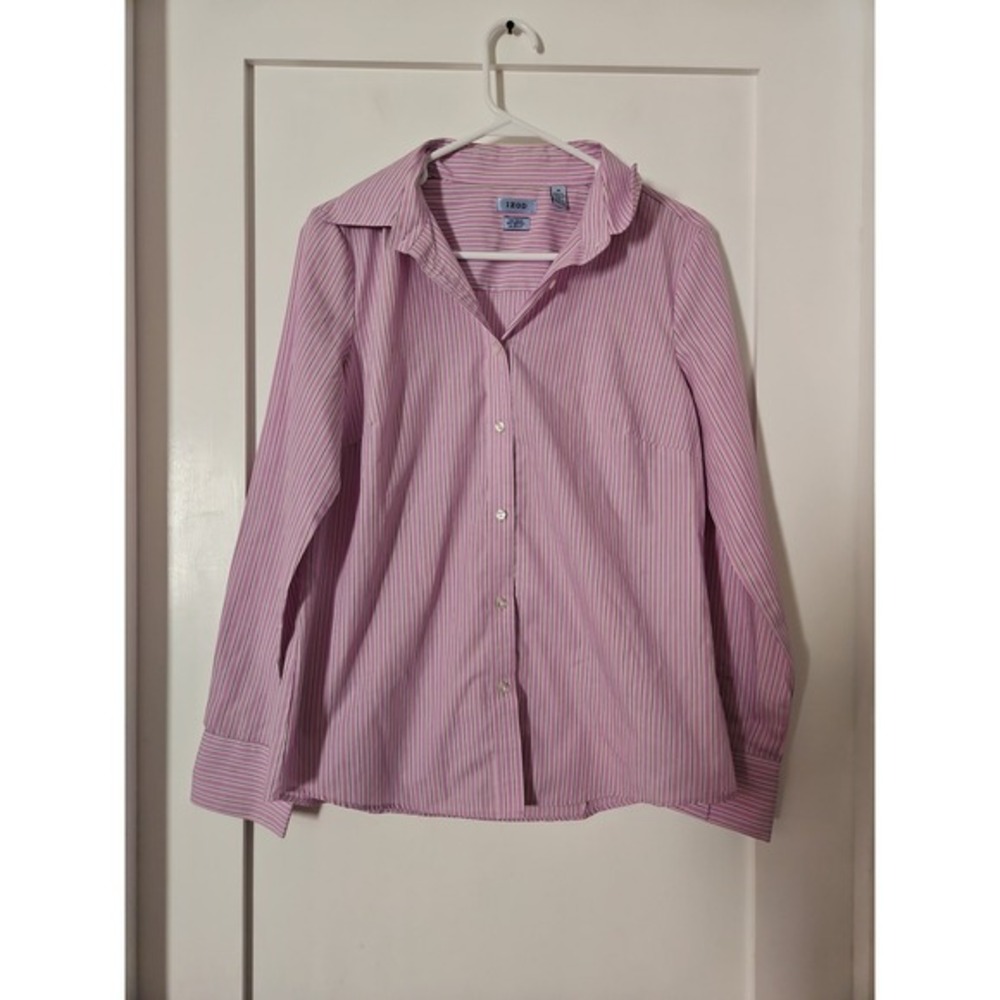 IZOD Women's Light Purple & White Striped Button Down - Size M - Lavender Preppy